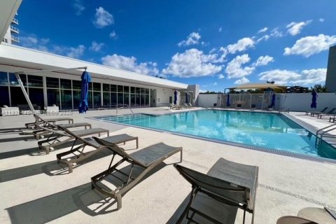 Купить кондоминиум в Норт-Майами, Флорида 2 спальни, 148.92м2, № 2053693 - фото 19