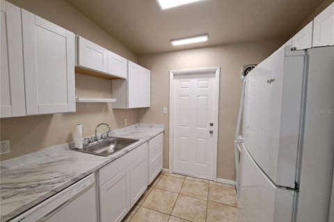 Villa ou maison à vendre à Port Charlotte, Floride: 3 chambres, 101.45 m2 № 2212586 - photo 10