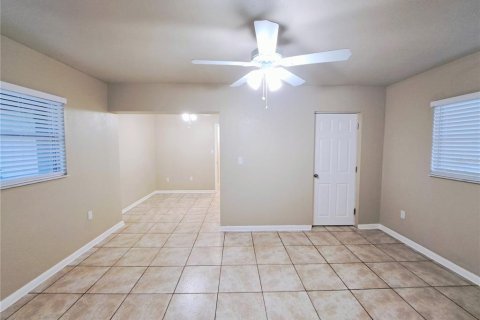 Villa ou maison à vendre à Port Charlotte, Floride: 3 chambres, 101.45 m2 № 2212586 - photo 17