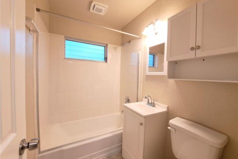 Villa ou maison à vendre à Port Charlotte, Floride: 3 chambres, 101.45 m2 № 2212586 - photo 15