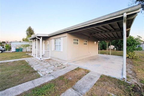 Villa ou maison à vendre à Port Charlotte, Floride: 3 chambres, 101.45 m2 № 2212586 - photo 26