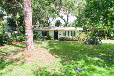 Casa en Tampa, Florida 2 dormitorios, 107.02 m2 № 2430329