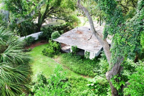 Casa en venta en Tampa, Florida, 2 dormitorios, 107.02 m2 № 2430329 - foto 4
