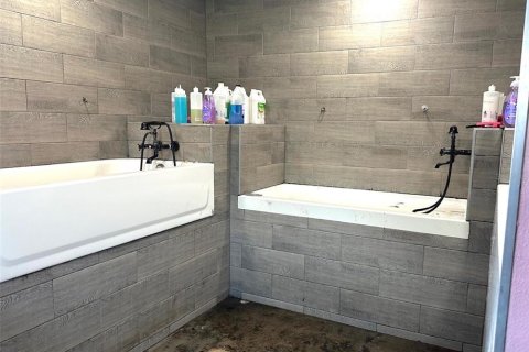 Immobilier commercial à vendre à Lakeland, Floride: 219.71 m2 № 1579170 - photo 10