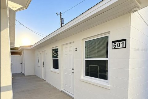 Studio in Saint Pete Beach, Florida № 2396329
