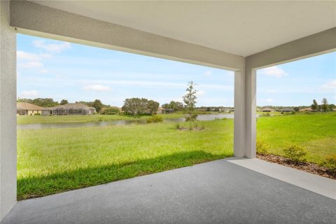 House in Weeki Wachee, Florida 4 bedrooms, 178.28 sq.m. № 1614004 - photo 28