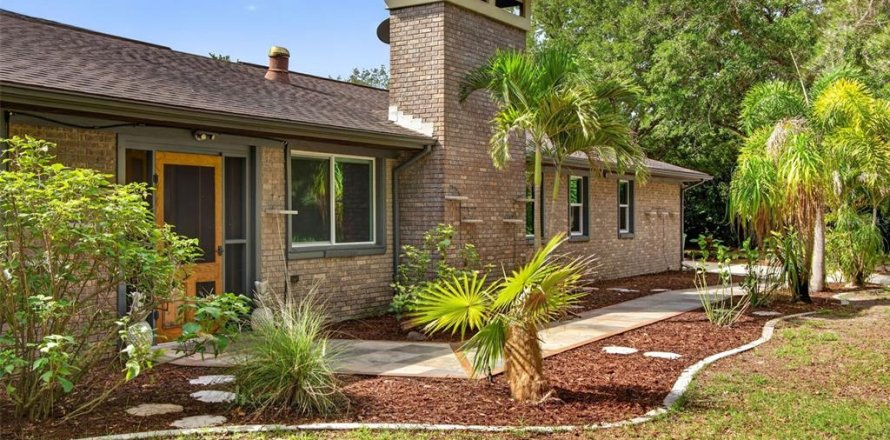Villa ou maison à Punta Gorda, Floride 4 chambres, 270.9 m2 № 2280271