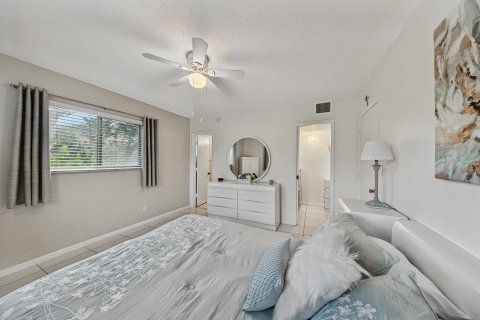 Купить кондоминиум в Помпано-Бич, Флорида 3 комнаты, 81.75м2, № 2247623 - фото 24