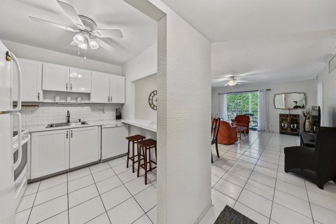 Купить кондоминиум в Помпано-Бич, Флорида 3 комнаты, 81.75м2, № 2247623 - фото 17