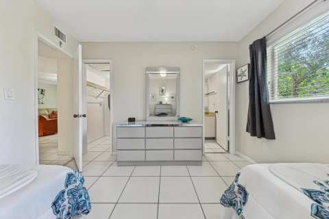 Купить кондоминиум в Помпано-Бич, Флорида 3 комнаты, 81.75м2, № 2247623 - фото 29
