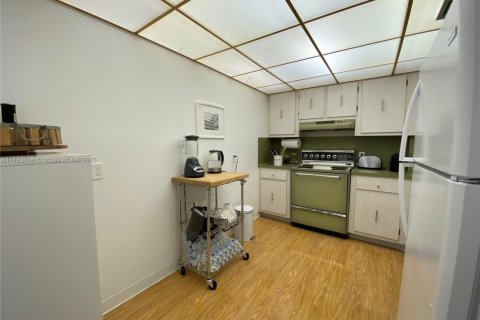 Снять в аренду кондоминиум в Санни-Айлс-Бич, Флорида 2 спальни, 141.3м2, № 1958198 - фото 10