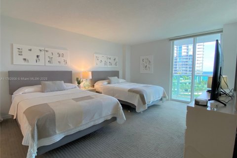 Снять в аренду кондоминиум в Санни-Айлс-Бич, Флорида 2 спальни, 141.3м2, № 1958198 - фото 8