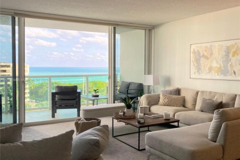 Снять в аренду кондоминиум в Санни-Айлс-Бич, Флорида 2 спальни, 141.3м2, № 1958198 - фото 5