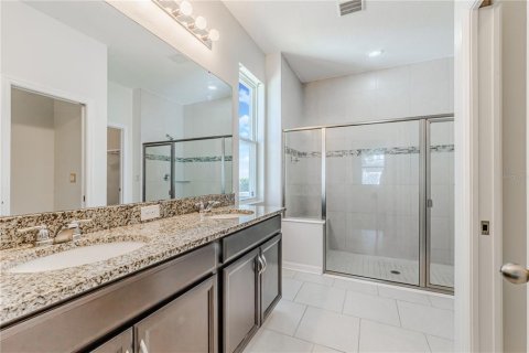 House in Haines City, Florida 4 bedrooms, 174.28 sq.m. № 2107238 - photo 18
