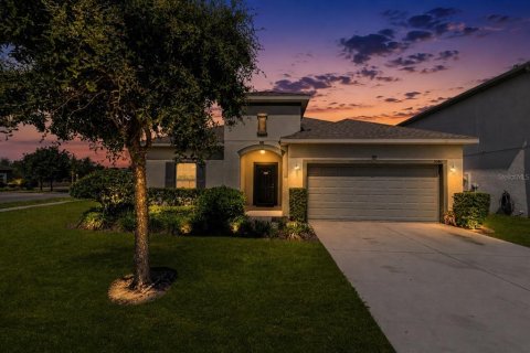 Casa en Haines City, Florida 4 dormitorios, 174.28 m2 № 2107238