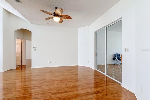 Casa en venta en Leesburg, Florida, 3 dormitorios, 261.61 m2 № 2266471 - foto 12