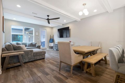 Touwnhouse à vendre à Odessa, Floride: 2 chambres, 164.62 m2 № 2226379 - photo 10