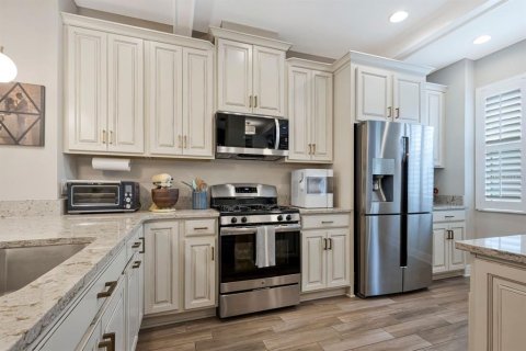 Touwnhouse à vendre à Odessa, Floride: 2 chambres, 164.62 m2 № 2226379 - photo 5