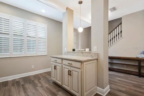 Touwnhouse à vendre à Odessa, Floride: 2 chambres, 164.62 m2 № 2226379 - photo 7
