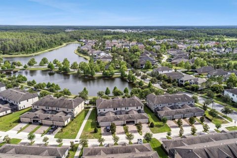 Touwnhouse à vendre à Odessa, Floride: 2 chambres, 164.62 m2 № 2226379 - photo 3