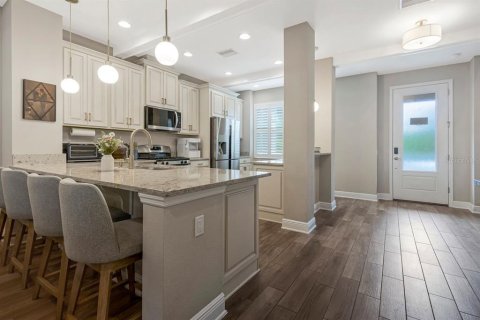 Touwnhouse à vendre à Odessa, Floride: 2 chambres, 164.62 m2 № 2226379 - photo 8