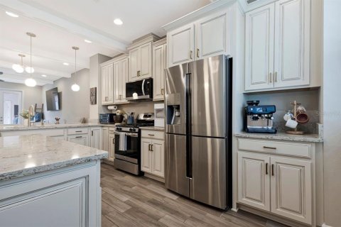 Touwnhouse à vendre à Odessa, Floride: 2 chambres, 164.62 m2 № 2226379 - photo 6