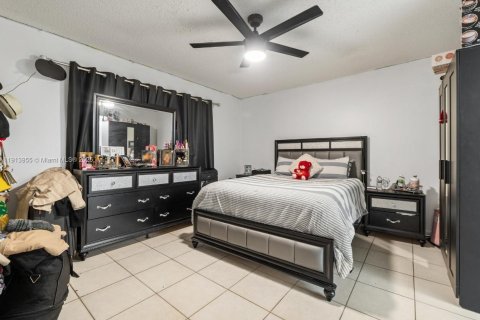 Купить кондоминиум в Хайалиа Гарденс, Флорида 2 спальни, 111.48м2, № 2015815 - фото 16