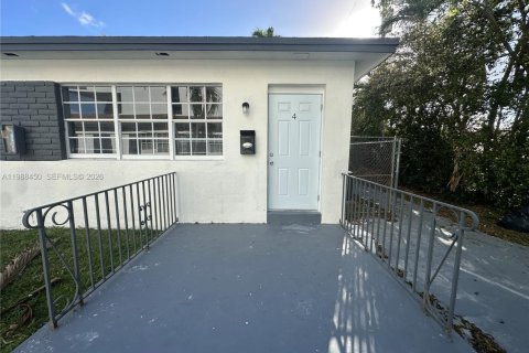 Condominio en alquiler en Miami Beach, Florida, 1 dormitorio, 57.23 m2 № 2050491 - foto 4