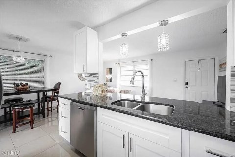 Appartement à louer à Fort Lauderdale, Floride: 1 chambre, 231.51 m2 № 2403782 - photo 14