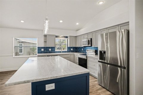 Villa ou maison à vendre à San Antonio, Floride: 3 chambres, 191.84 m2 № 2214023 - photo 10