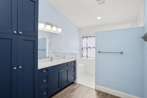 Villa ou maison à vendre à San Antonio, Floride: 3 chambres, 191.84 m2 № 2214023 - photo 13
