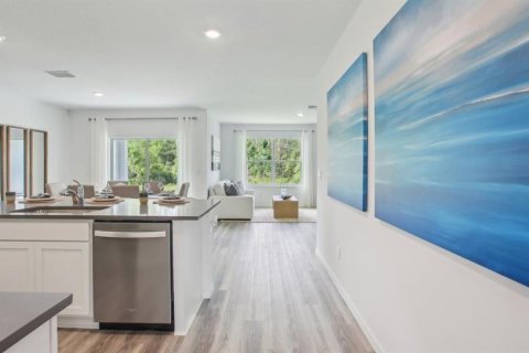 House in Wimauma, Florida 4 bedrooms, 174.84 sq.m. № 2216162 - photo 8