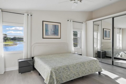 Villa ou maison à vendre à Lake Worth, Floride: 3 chambres, 190.54 m2 № 1823581 - photo 16