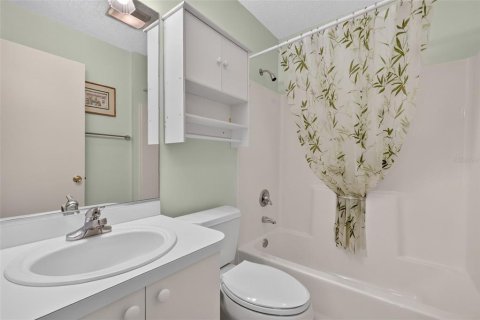 Casa en venta en The Villages, Florida, 3 dormitorios, 129.32 m2 № 2209416 - foto 26