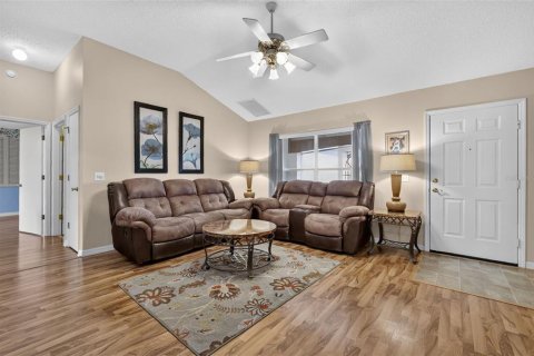 Casa en venta en The Villages, Florida, 3 dormitorios, 129.32 m2 № 2209416 - foto 14