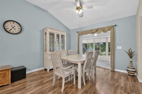 Casa en venta en The Villages, Florida, 3 dormitorios, 129.32 m2 № 2209416 - foto 13