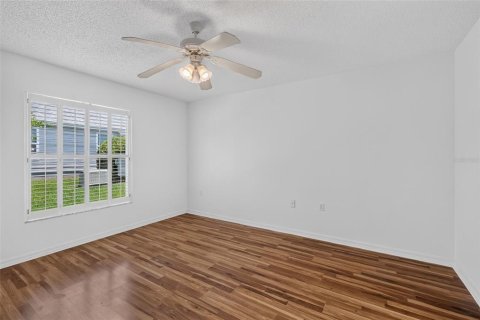 Casa en venta en The Villages, Florida, 3 dormitorios, 129.32 m2 № 2209416 - foto 16
