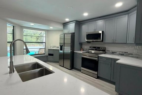 Villa ou maison à vendre à Spring Hill, Floride: 3 chambres, 138.89 m2 № 2095527 - photo 2