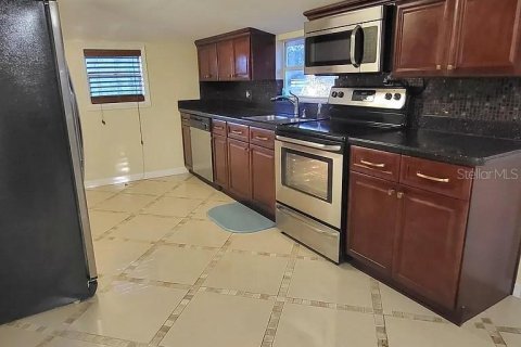 Appartement à louer à Tarpon Springs, Floride: 3 chambres, 205.96 m2 № 2415579 - photo 6