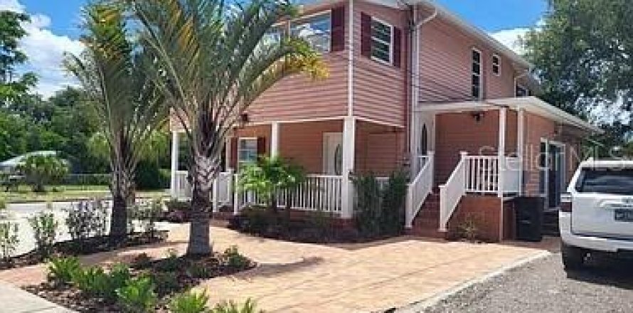 Appartement à Tarpon Springs, Floride 3 chambres, 205.96 m2 № 2415579