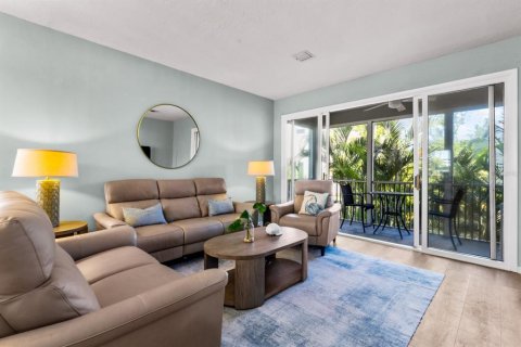 Touwnhouse à vendre à Longboat Key, Floride: 2 chambres, 133.78 m2 № 2373736 - photo 10