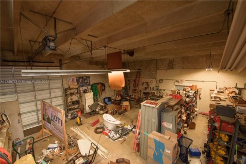 Купить коммерческую недвижимость в Хомстед, Флорида № 1935441 - фото 9