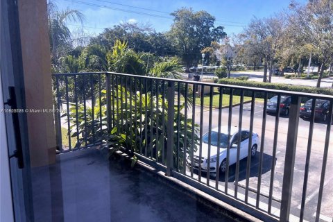 Condominio en venta en Hollywood, Florida, 2 dormitorios, 81.29 m2 № 1980297 - foto 8