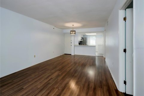 Condo in Oldsmar, Florida, 2 bedrooms  № 1791244 - photo 12