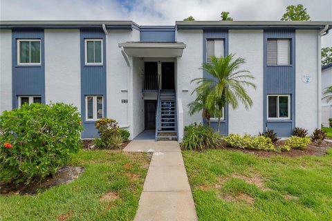Condo in Oldsmar, Florida, 2 bedrooms  № 1791244 - photo 1