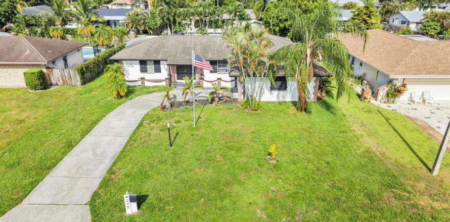 Villa ou maison à Royal Palm Beach, Floride 3 chambres, 154.4 m2 № 2338410