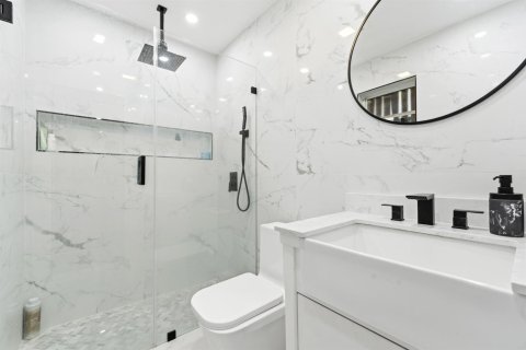 Villa ou maison à louer à Royal Palm Beach, Floride: 3 chambres, 154.4 m2 № 2338410 - photo 18