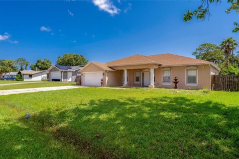 House in Edgewater, Florida 4 bedrooms, 208.38 sq.m. № 1888463 - photo 3