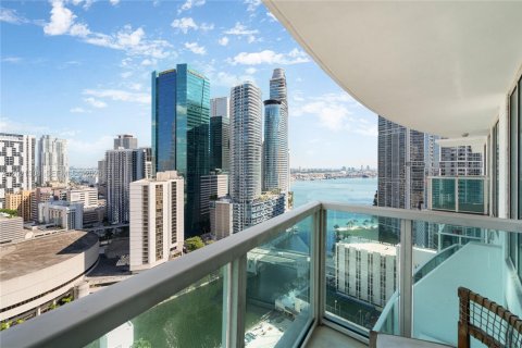 Condominio en venta en Miami, Florida, 2 dormitorios, 140.28 m2 № 2078354 - foto 27