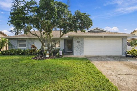 Casa en Clearwater, Florida 3 dormitorios, 149.11 m2 № 2379402